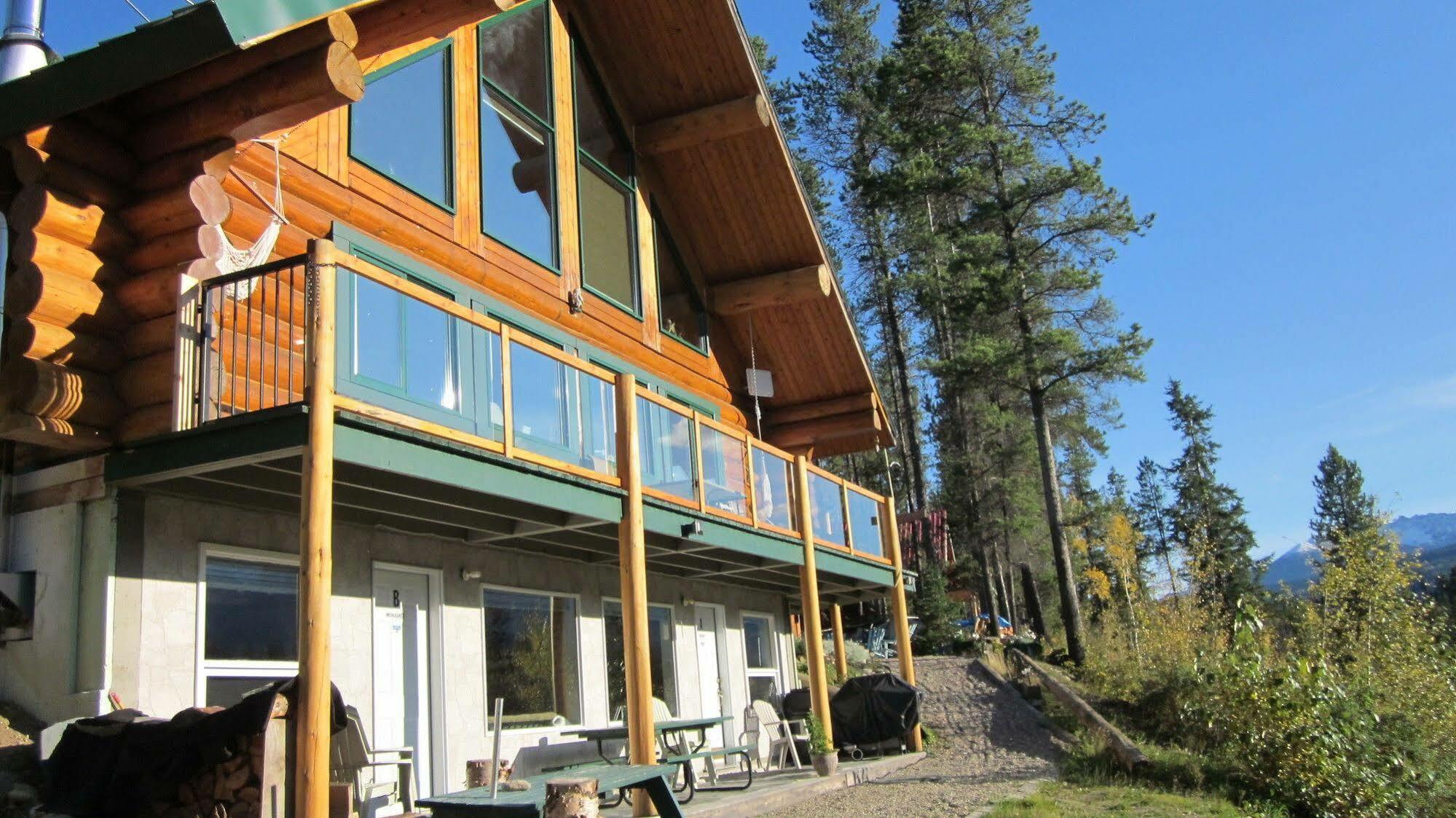 Heavens Edge Mountain Lodge Valemount Exterior foto